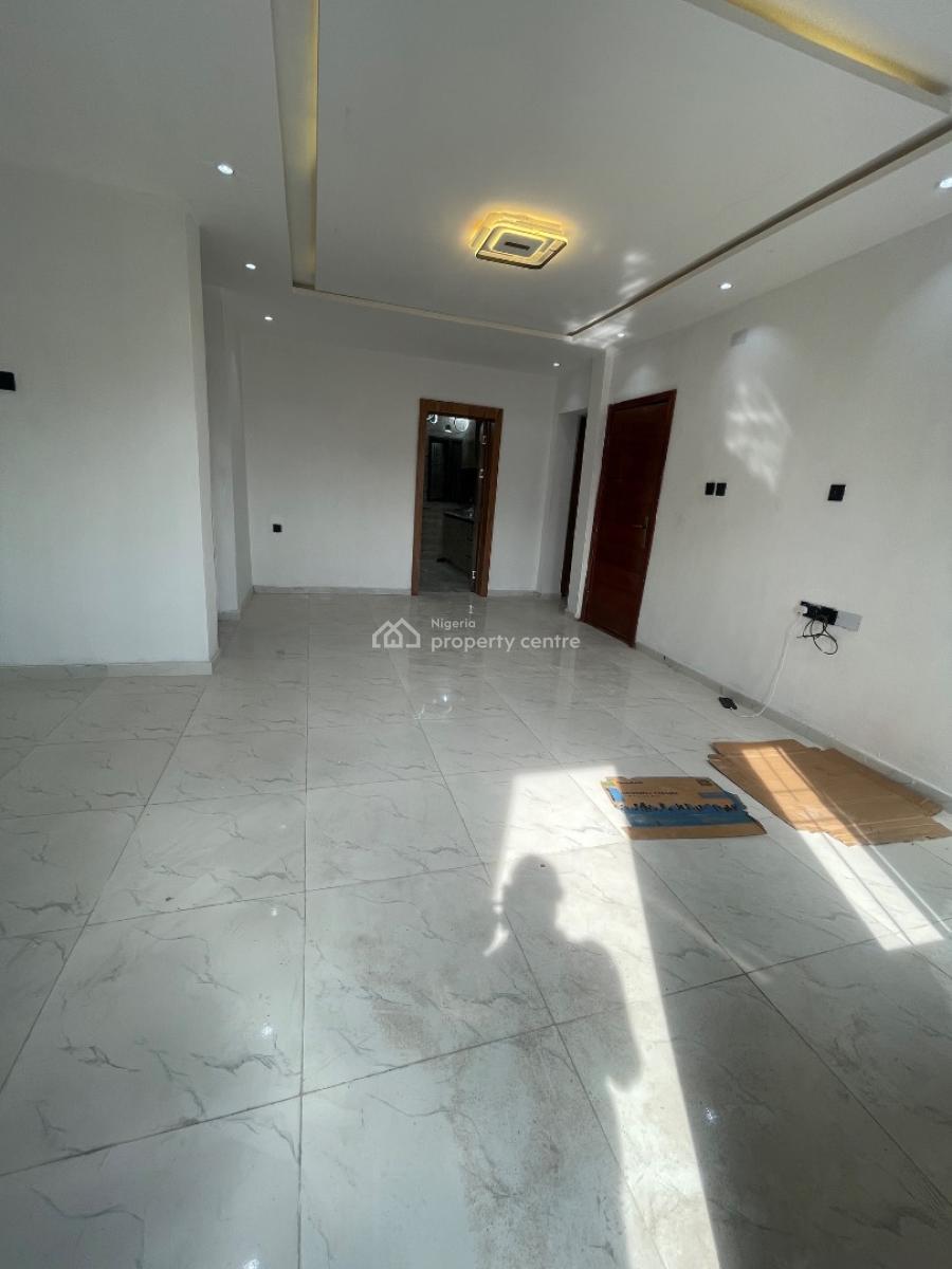 2 Bedroom Bran New Flat, Off Admiralty Way, Lekki Phase 1, Lekki, Lagos, Flat / Apartment for Rent