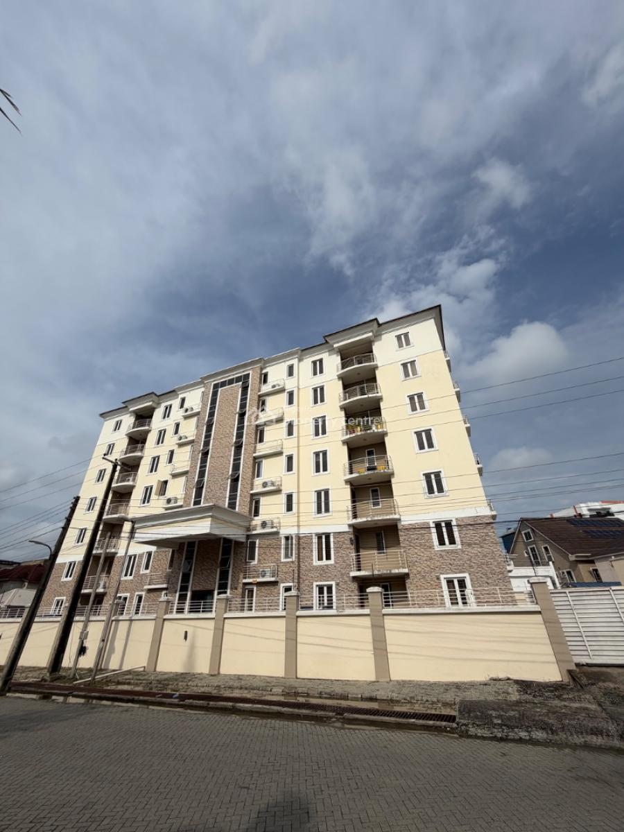 Well Built 3 Bedroom Apartment with Bq, Gym and Swimming Pool, Lekki Phase 1, Lekki, Lagos, Flat / Apartment for Rent