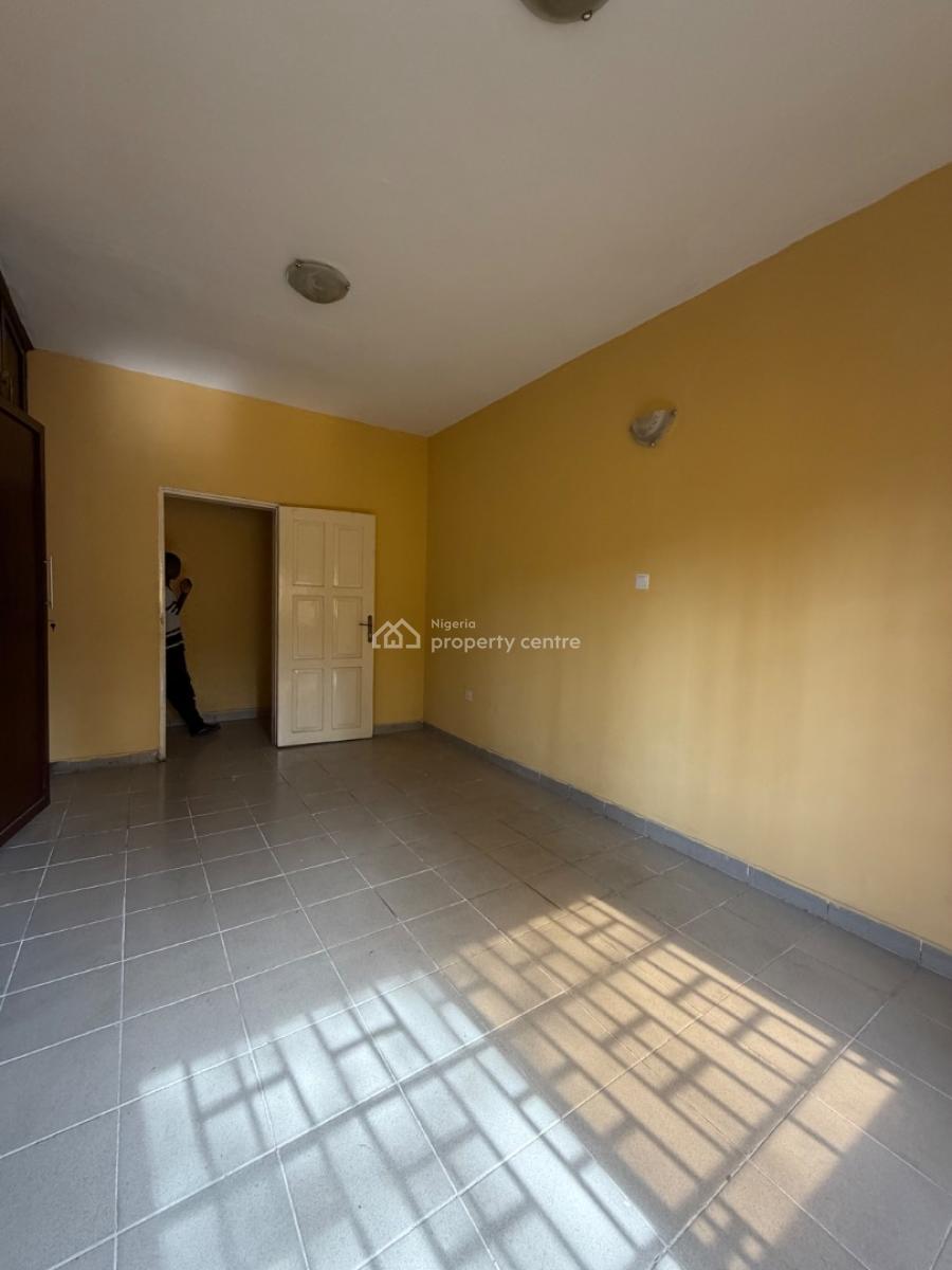 Tastefully Built 3 Bedroom Apartment, Lekki Phase 1, Lekki, Lagos, Flat / Apartment for Rent