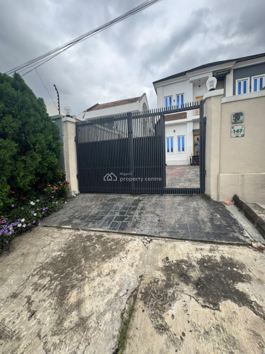 Newly Well-maintained 4-bedroom Semi-detached Duplex with Bq, Ikeja, Lagos, House for Rent