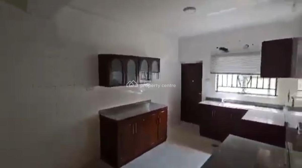 Fully Serviced 4 Bedroom Terraced Duplex with Bq, Bourdillon Court Estate Off Chevron Drive, Lekki, Lagos, Terraced Duplex for Rent