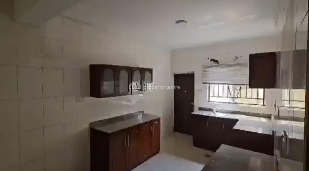 Fully Serviced 4 Bedroom Terraced Duplex with Bq, Bourdillon Court Estate Off Chevron Drive, Lekki, Lagos, Terraced Duplex for Rent