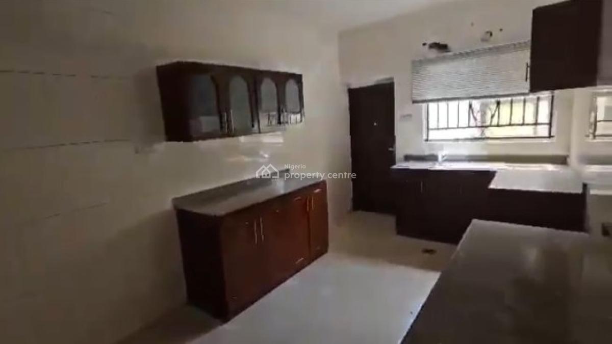 Fully Serviced 4 Bedroom Terraced Duplex with Bq, Bourdillon Court Estate Off Chevron Drive, Lekki, Lagos, Terraced Duplex for Rent