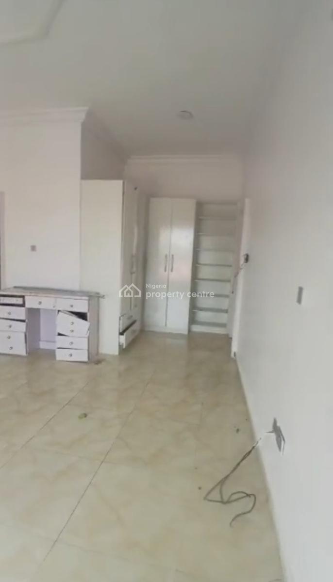 Spacious Bedroom and Parlour Apartment with Balcony, Paradise 3 Estate Chevron Drive, Lekki, Lagos, Mini Flat (room and Parlour) for Rent