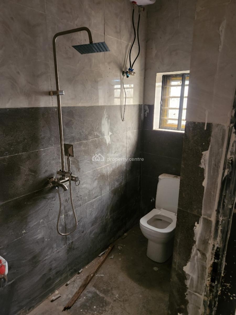 Spacious Renovated 2 Bedroom Flat, 1st&ground Floor,  Pay & Pack in, By Arab, Utako, Abuja, Flat / Apartment for Rent
