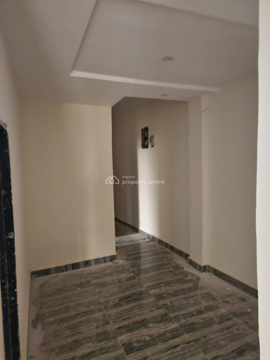 Spacious Renovated 2 Bedroom Flat, 1st&ground Floor,  Pay & Pack in, By Arab, Utako, Abuja, Flat / Apartment for Rent