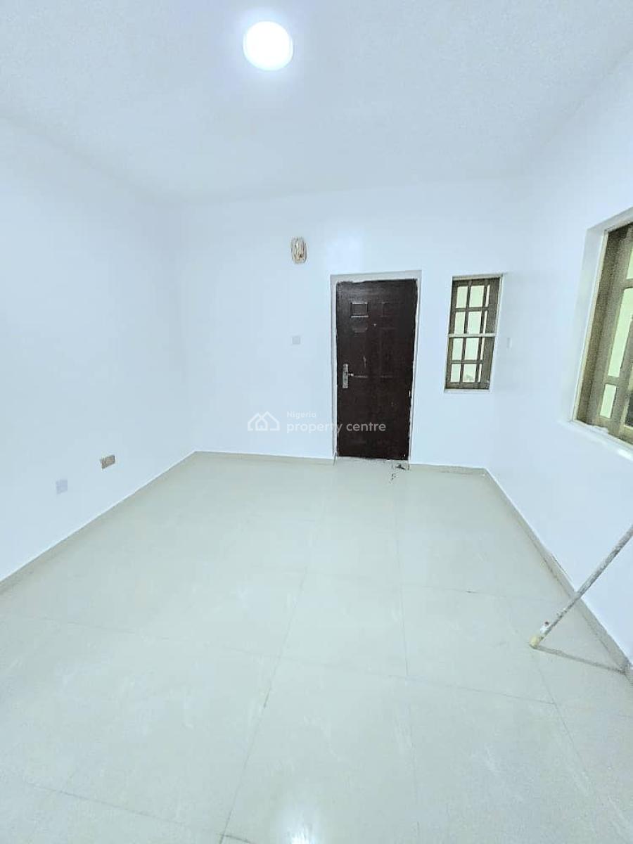 Self Service Commercial 4 Rooms Office Space, Ikate Elegushi, Lekki, Lagos, Office Space for Rent
