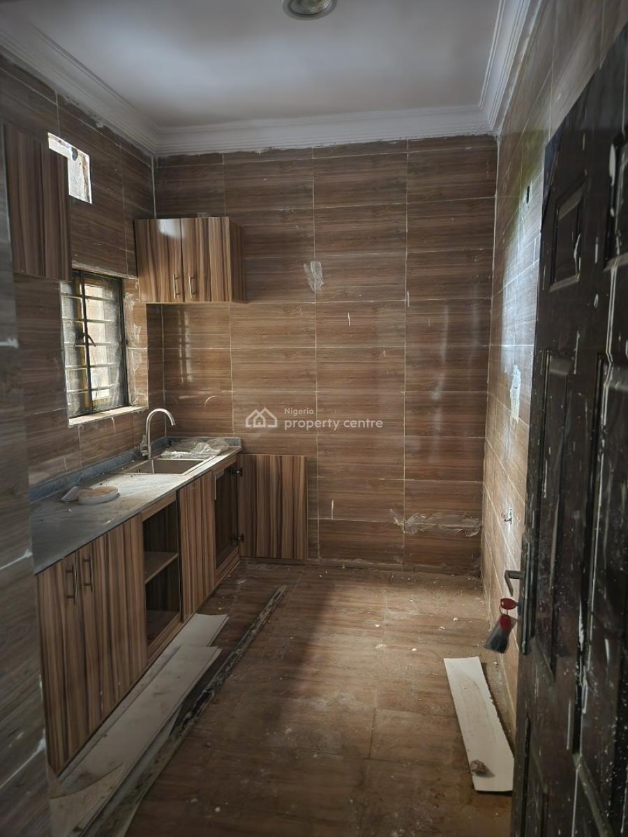 Newly Renovated 3 Bedroom Flat, Pay & Pack in, By Arab, Utako, Abuja, Flat / Apartment for Rent
