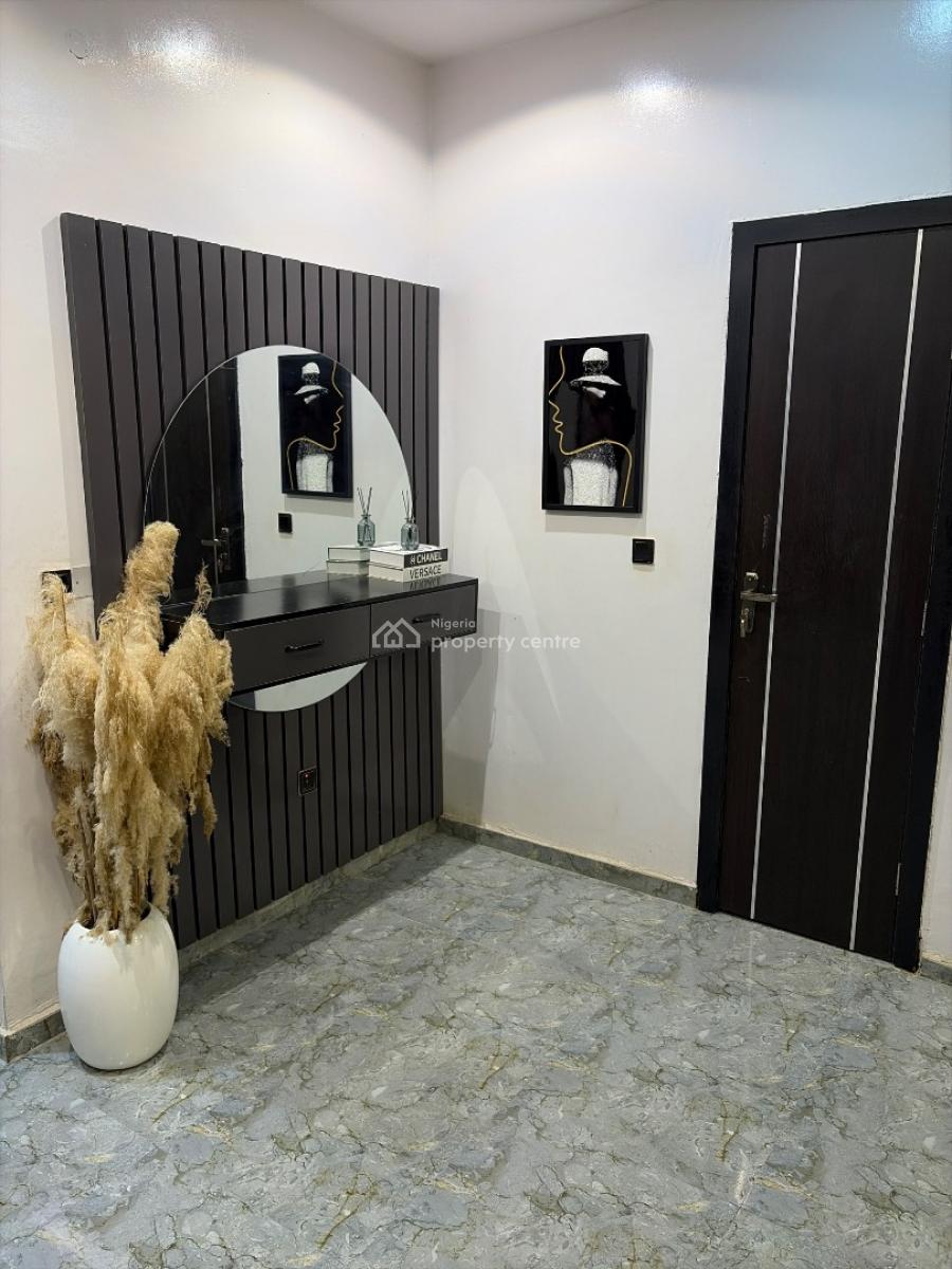 1 Bedroom Apartment, Gra Phase 2, Magodo, Lagos, Mini Flat (room and Parlour) Short Let