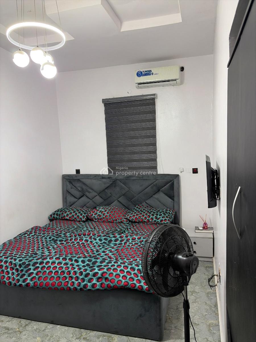 1 Bedroom Apartment, Gra Phase 2, Magodo, Lagos, Mini Flat (room and Parlour) Short Let