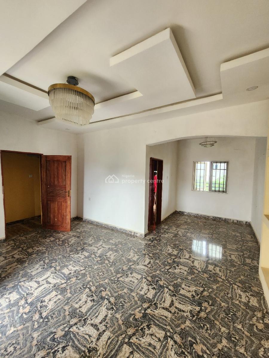 Brand New 2 Bedroom Flat Upstairs Ensuite, Imo Housing, World Bank, Owerri Municipal, Imo, Flat / Apartment for Rent