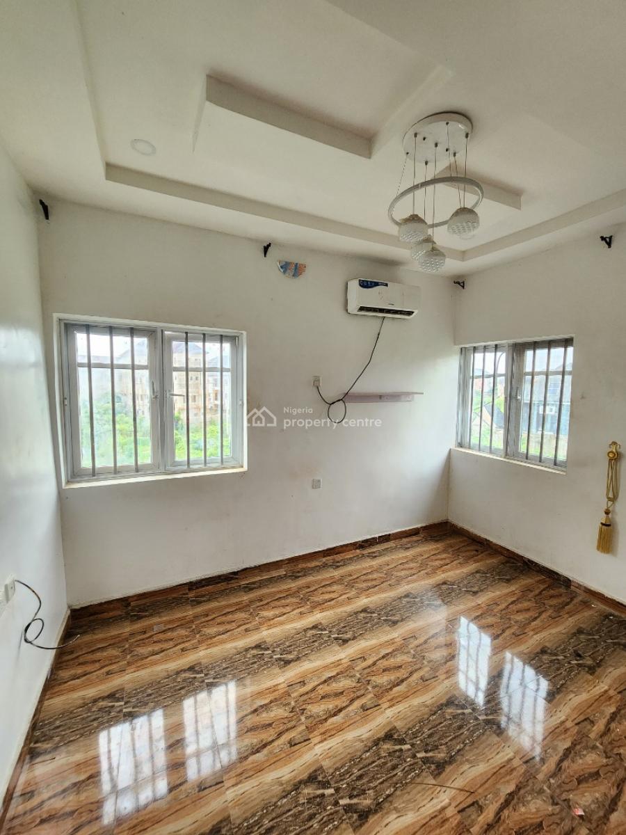 Brand New 2 Bedroom Flat Upstairs Ensuite, Imo Housing, World Bank, Owerri Municipal, Imo, Flat / Apartment for Rent