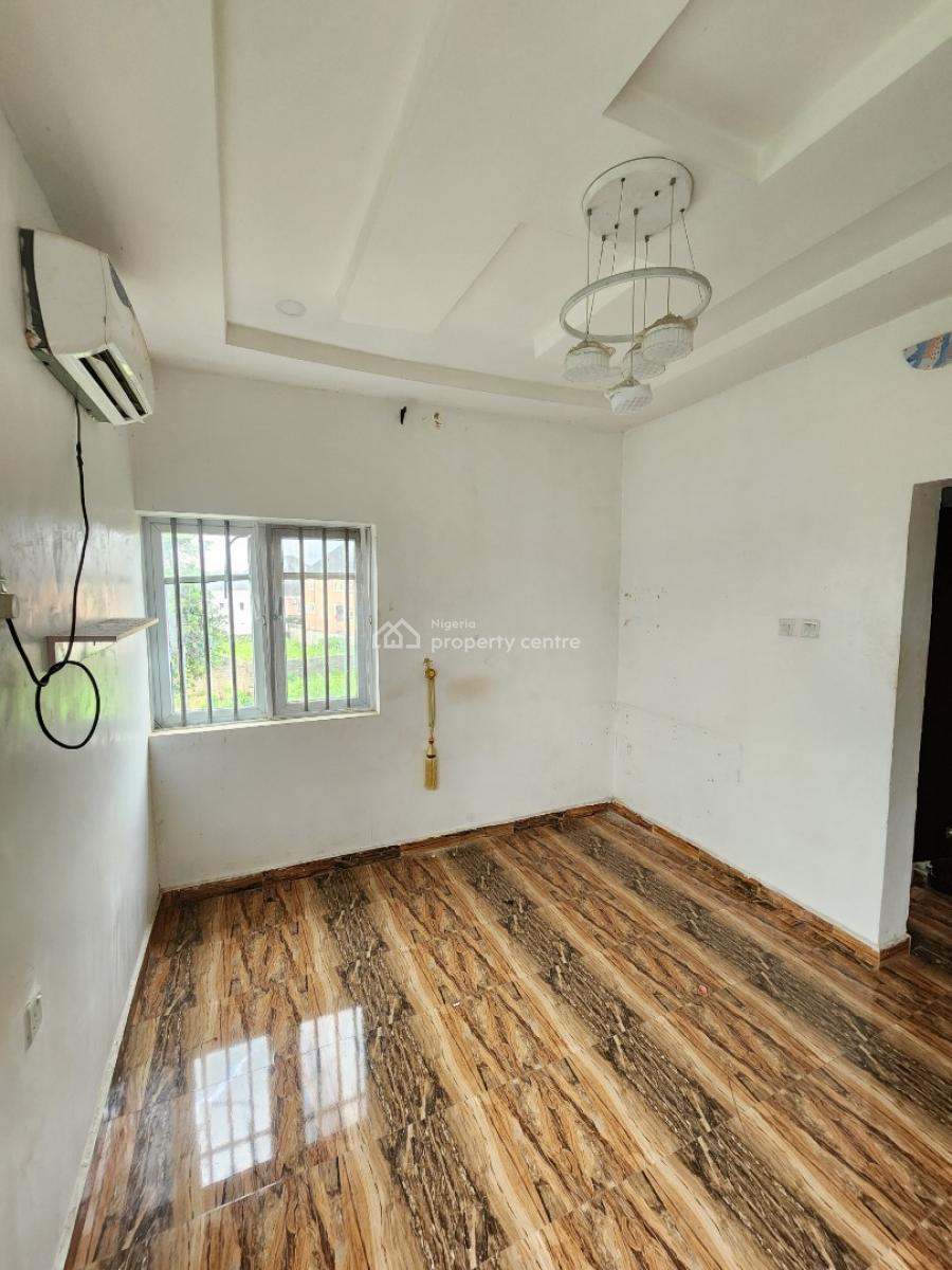 Brand New 2 Bedroom Flat Upstairs Ensuite, Imo Housing, World Bank, Owerri Municipal, Imo, Flat / Apartment for Rent