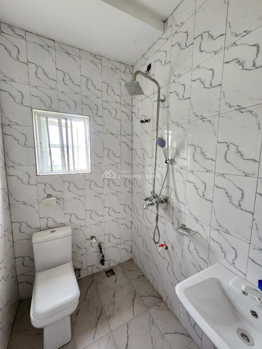 Brand New 2 Bedroom Flat Upstairs Ensuite, Imo Housing, World Bank, Owerri Municipal, Imo, Flat / Apartment for Rent