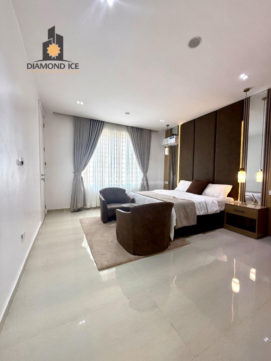Two Bedrooms Spacious Apartments with Swimming Pool and Gym, Off Admiralty Way, Lekki Phase 1, Lekki, Lagos, Flat / Apartment for Sale