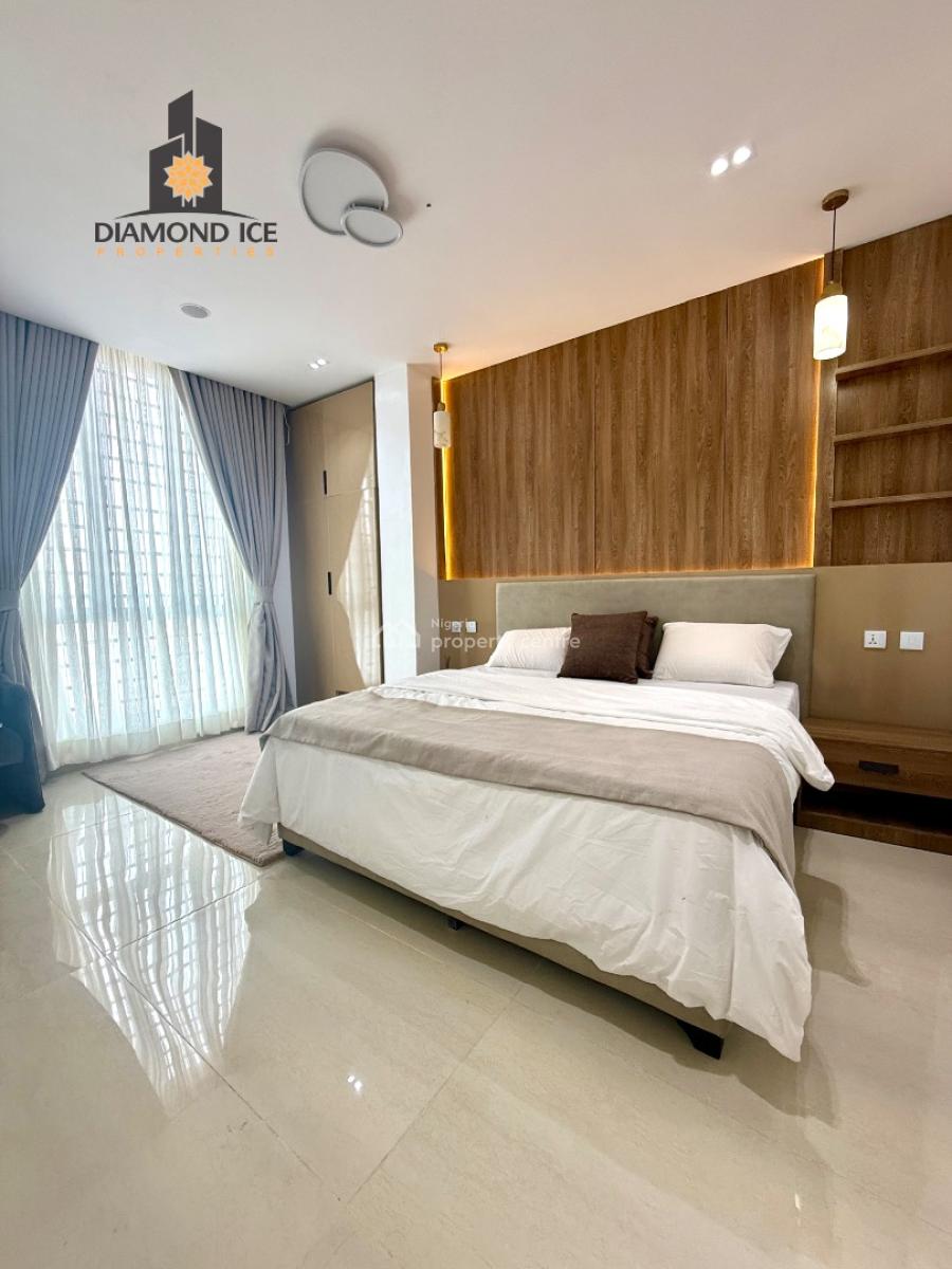 Two Bedrooms Spacious Apartments with Swimming Pool and Gym, Off Admiralty Way, Lekki Phase 1, Lekki, Lagos, Flat / Apartment for Sale