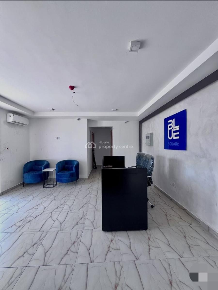 Fully Serviced 3 Bedroom Apartment with a Bq, Pool and Gym, Lekki Phase 1, Lekki, Lagos, Block of Flats for Sale