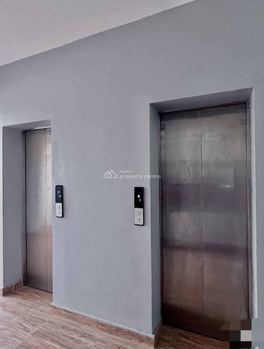 Fully Serviced 3 Bedroom Apartment with a Bq, Pool and Gym, Lekki Phase 1, Lekki, Lagos, Block of Flats for Sale