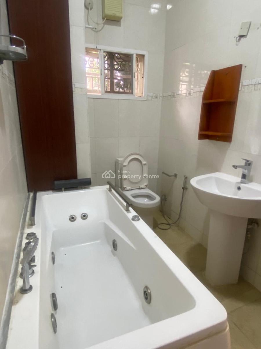 Fully Serviced 3 Bedroom Spacious Apartment, Pool, Gym ,24/7 Services, Asokoro District, Abuja, Flat / Apartment for Rent