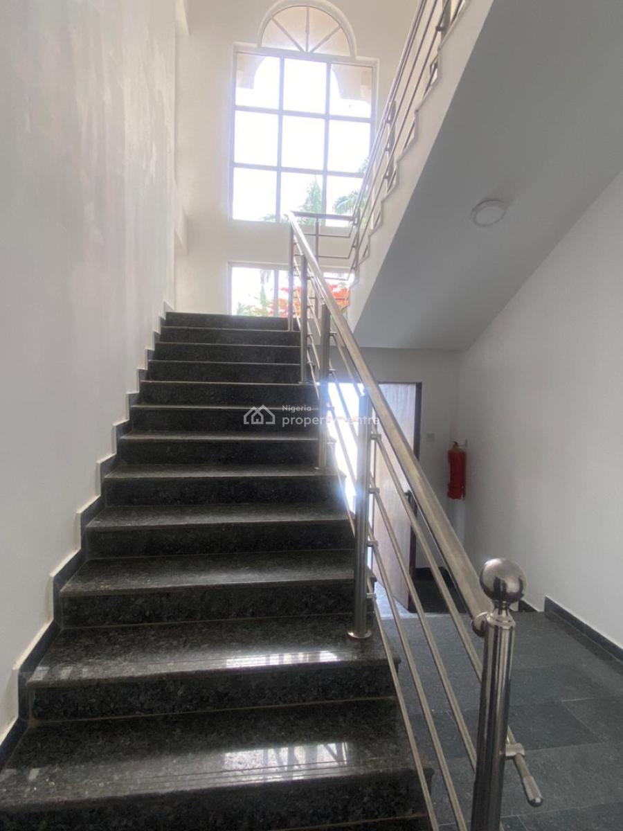 Fully Serviced 3 Bedroom Spacious Apartment, Pool, Gym ,24/7 Services, Asokoro District, Abuja, Flat / Apartment for Rent