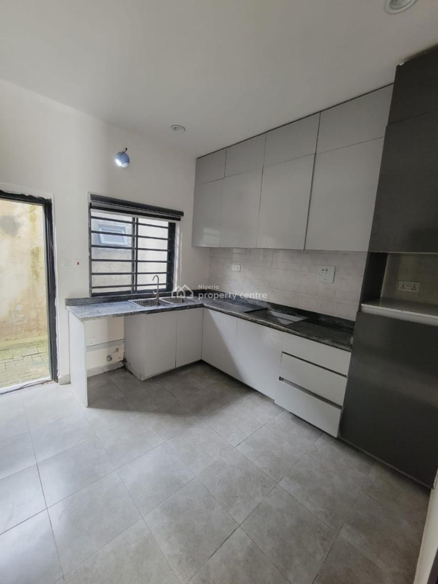 Spacious and Standard 2 Bedroom Flat, Extadoc Estate, Badore, Ajah, Lagos, Flat / Apartment for Rent