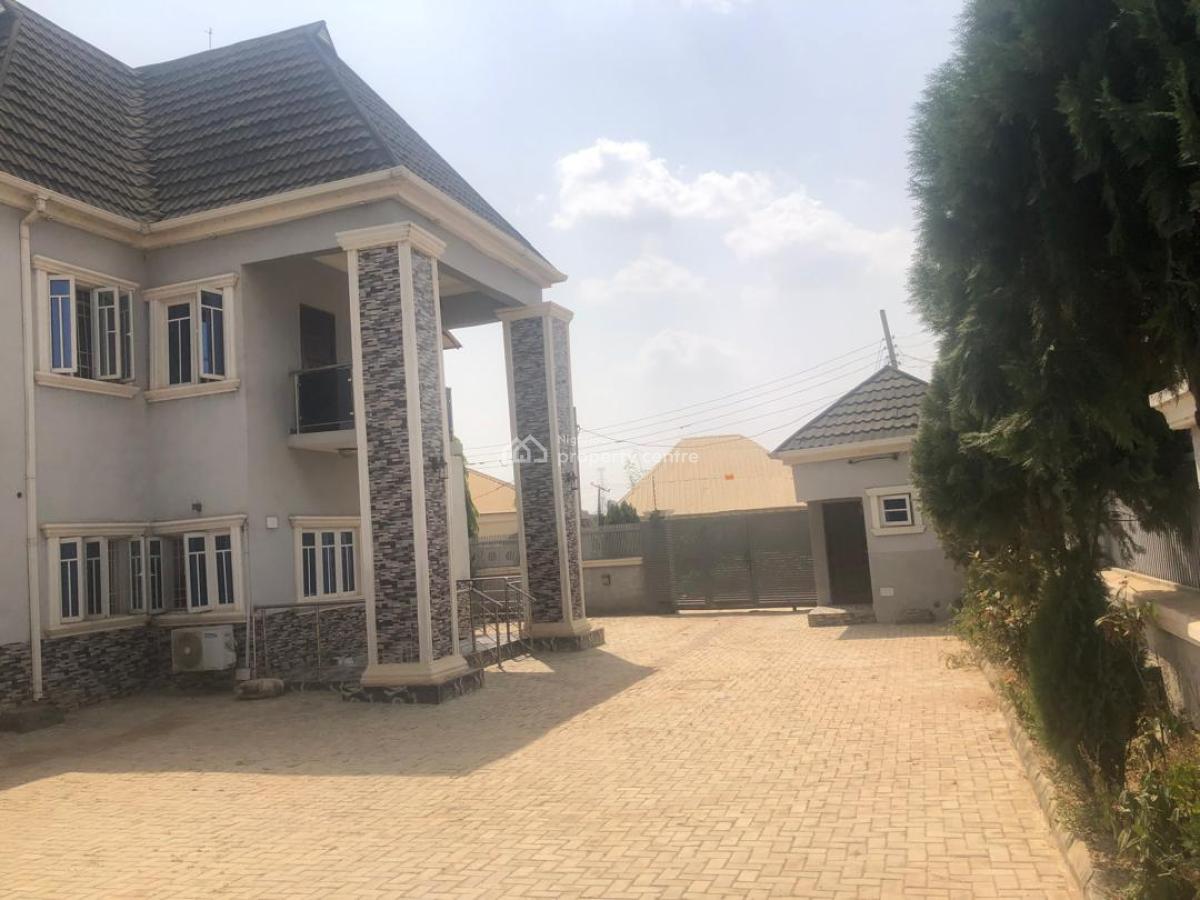 Well Maintained 4 Bedroom Fully Detached Duplex with Bq, Chikakorie, Kubwa, Abuja, Detached Duplex for Sale