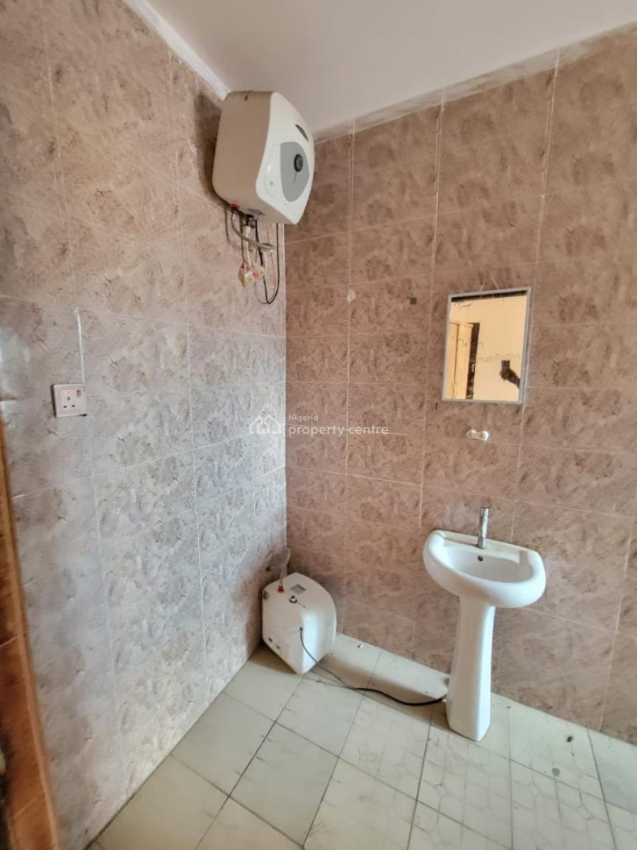 Spacious and Standard 3 Bedroom Flat, W.w Estate, Badore, Ajah, Lagos, Flat / Apartment for Rent