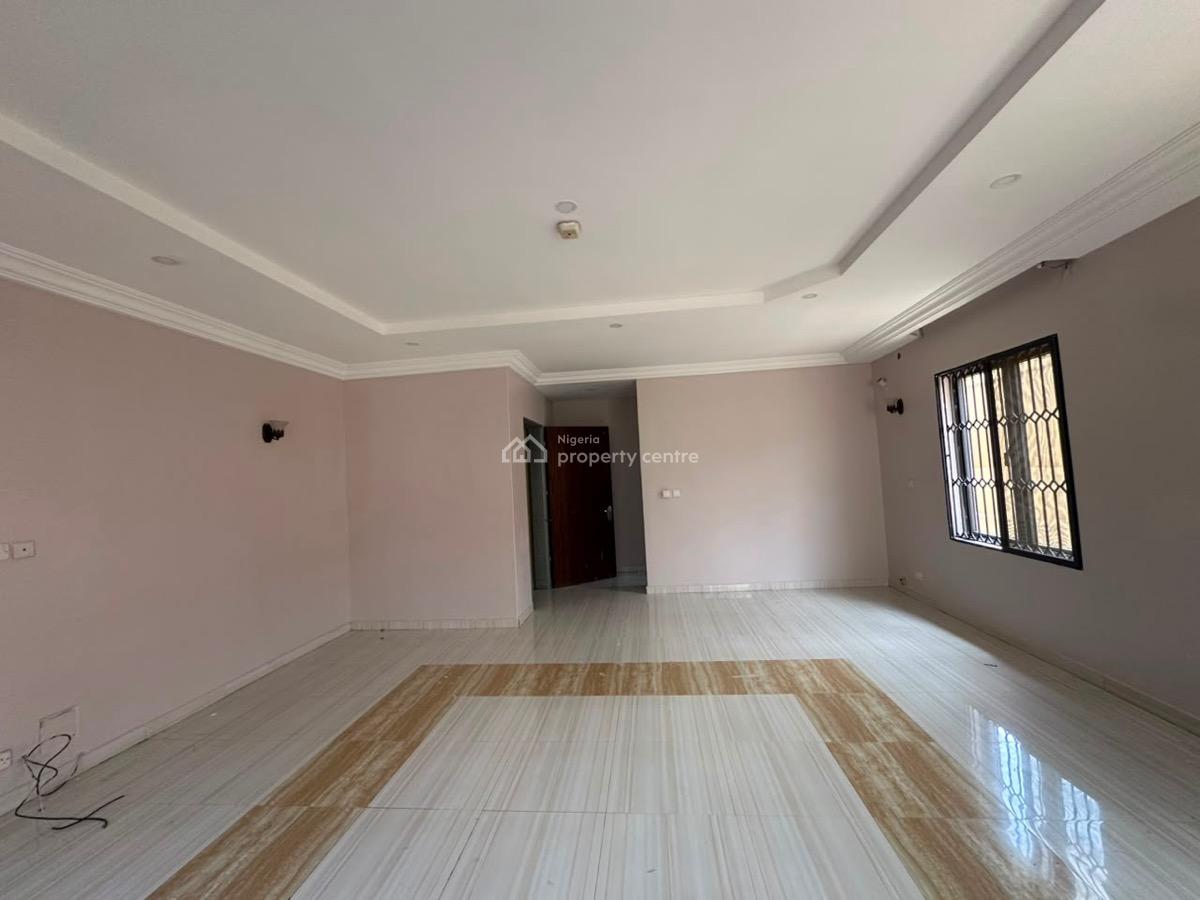 Luxurious 3 Bedrooms Serviced Apartment, Fitted Kitchen, Tarred Road, Serene & Well Secured Neighborhood, Wuye, Abuja, Flat / Apartment for Rent