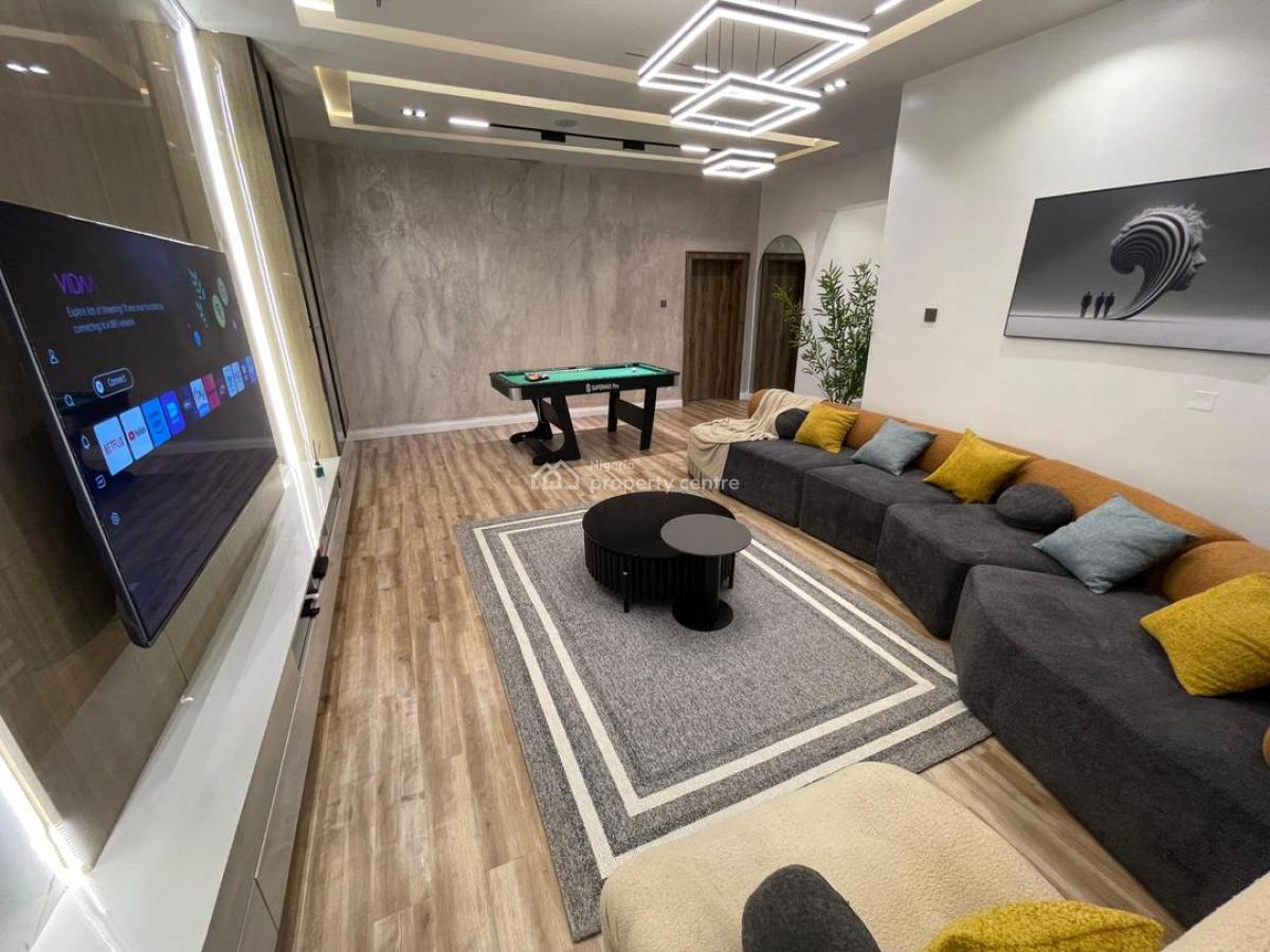 Luxury & Furnished 3-bedroom Apartment, Wuye, Abuja, Flat / Apartment Short Let
