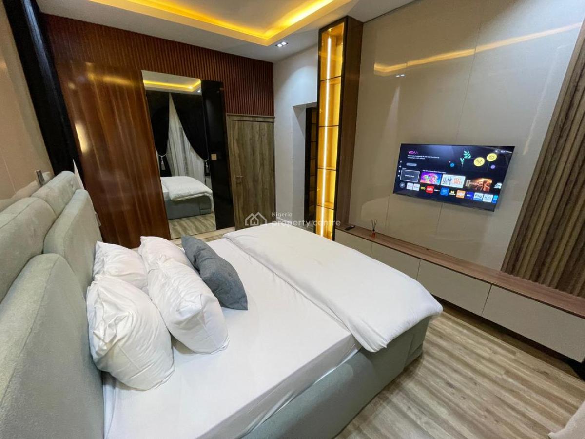 Luxury & Furnished 3-bedroom Apartment, Wuye, Abuja, Flat / Apartment Short Let