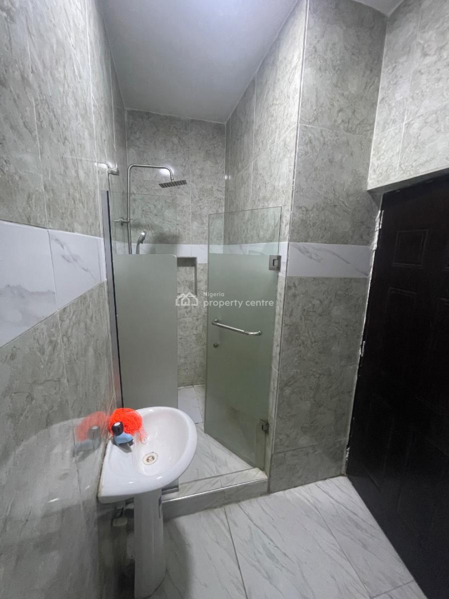 Spacious Fully Furnished One Apartment 24hours Light, Buena Vista Estate After Orchid Round About, Lekki, Lagos, Flat / Apartment for Rent