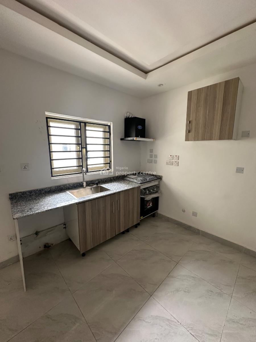 Standard 2bed Maisonette Available in Ikate Lekki, Ikate, Lekki, Lagos, Flat / Apartment for Rent