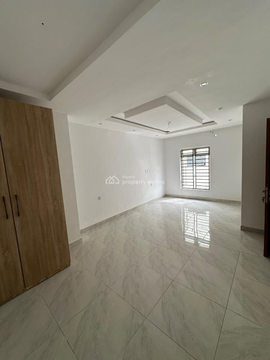 Standard 2bed Maisonette Available in Ikate Lekki, Ikate, Lekki, Lagos, Flat / Apartment for Rent