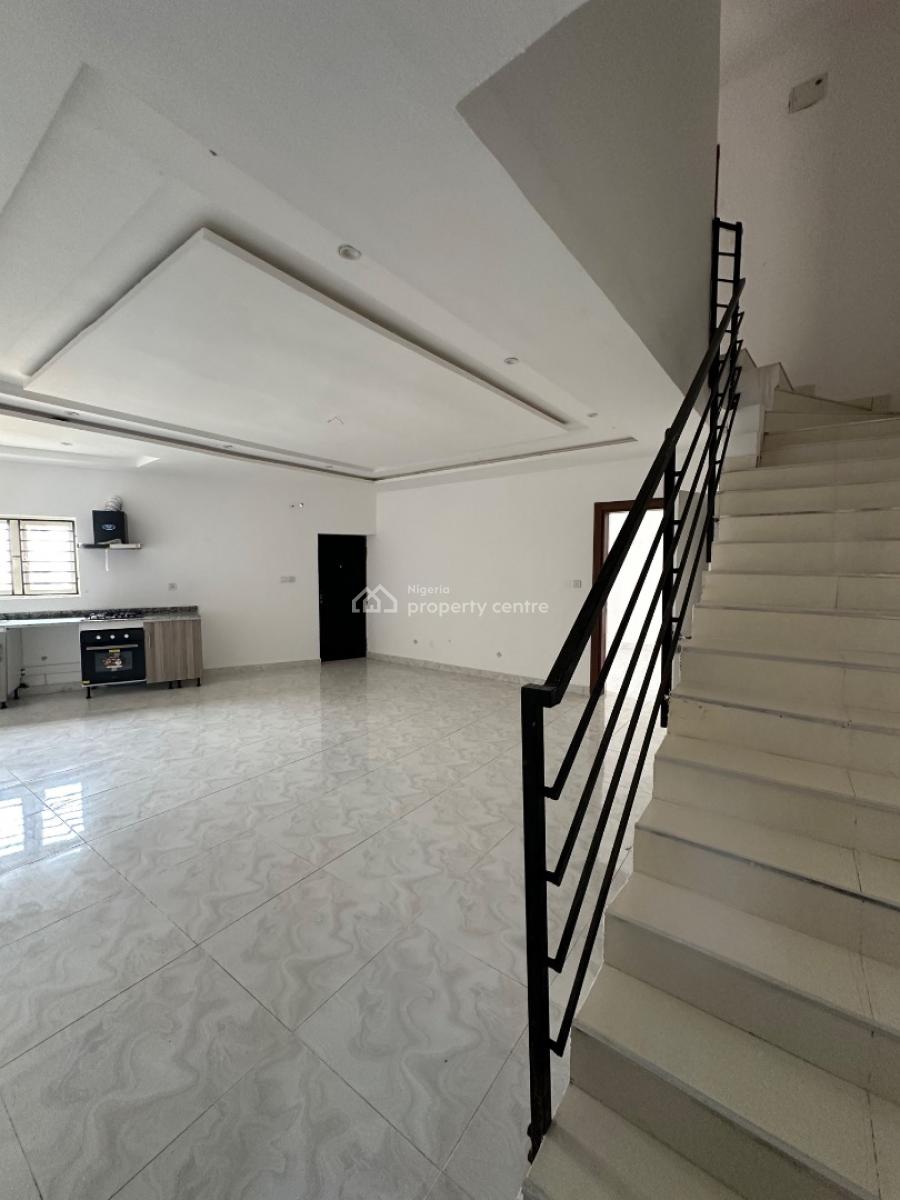 Spacious 3 Bedroom Maisonette Available, Ikate, Lekki, Lagos, Flat / Apartment for Rent