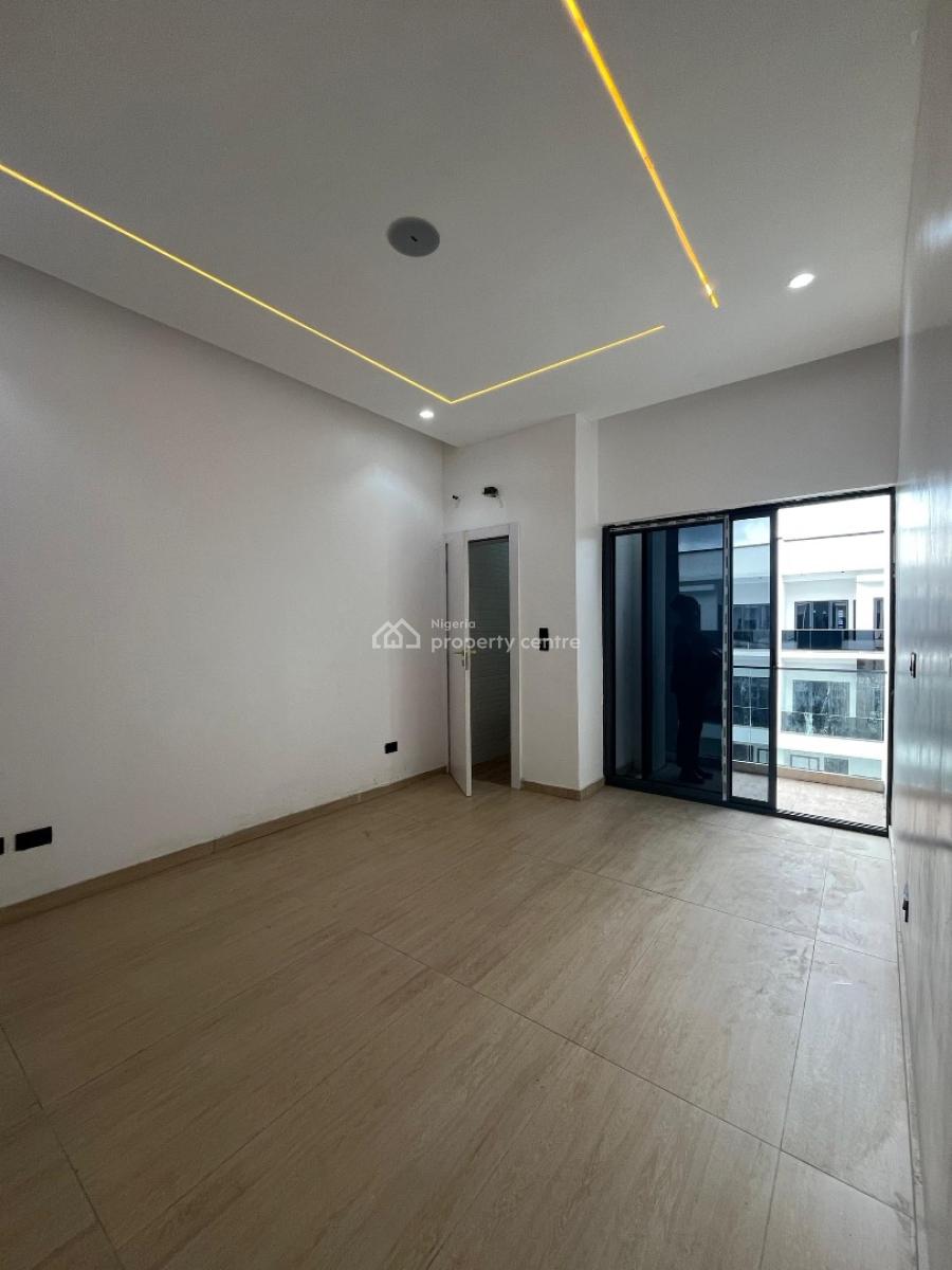 Well Finished 3 Bedroom Apartment with Bq., Ikeja Gra, Ikeja, Lagos, Self Contain (single Rooms) for Sale