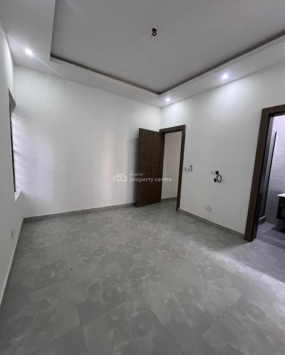 3 Bedroom Apartment + Bq, Lekki Phase 1, Lekki, Lagos, Block of Flats for Sale