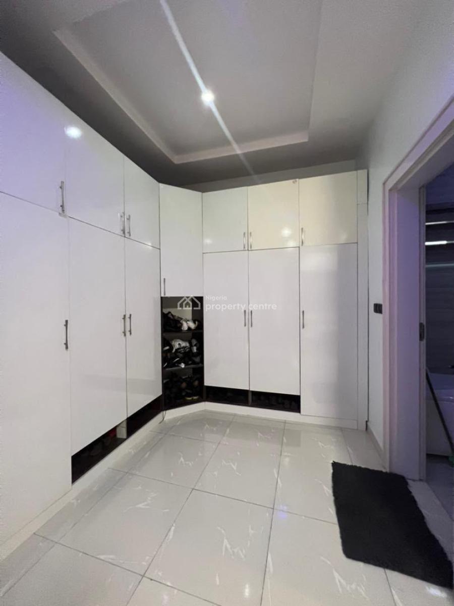 Furnished Relatively Newly Built Miniflat Upstairs with All Modern Fac, Ogudu Gra, Gra, Ogudu, Lagos, Mini Flat (room and Parlour) for Rent