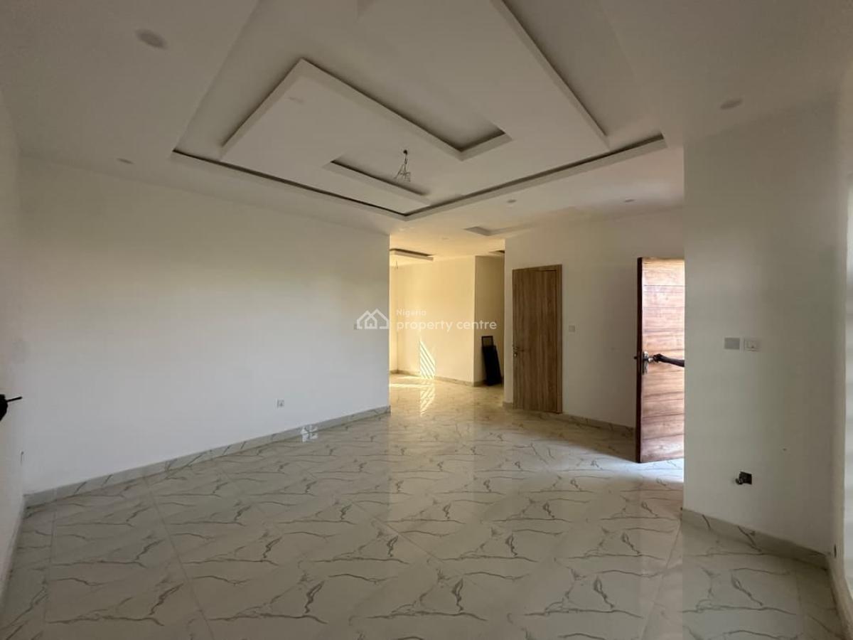 2-bedroom Apartment, Mobile Road, Ajah, Lagos, Flat / Apartment for Sale