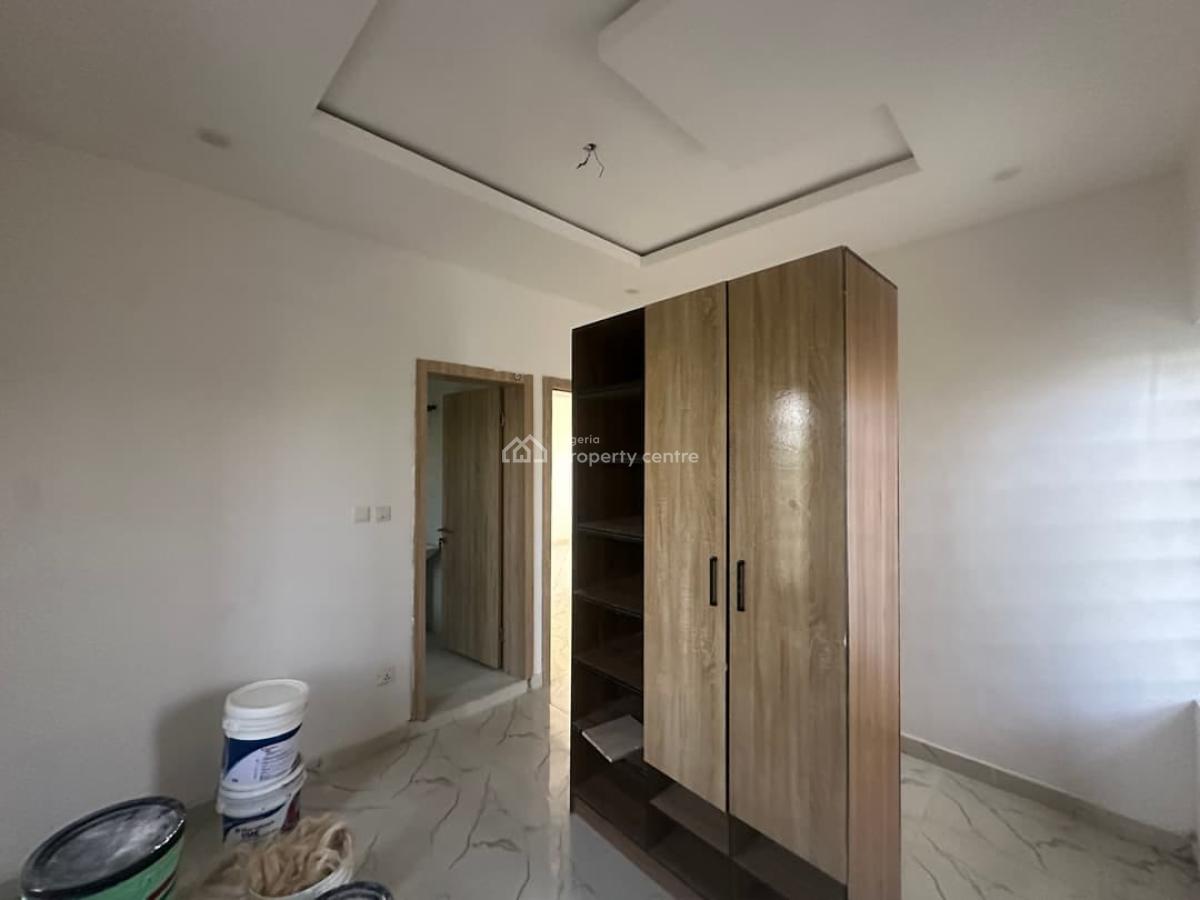 2-bedroom Apartment, Mobile Road, Ajah, Lagos, Flat / Apartment for Sale