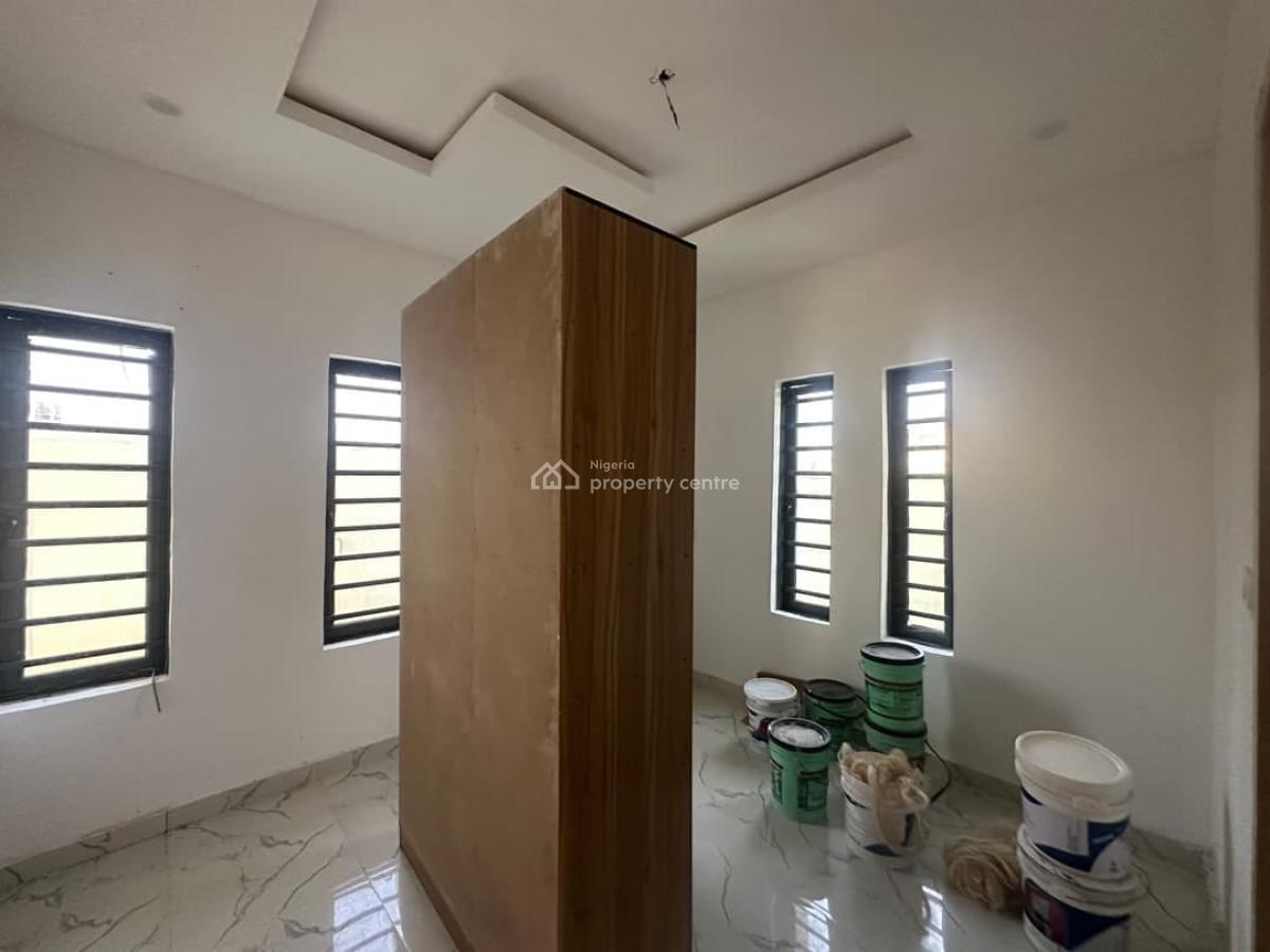 2-bedroom Apartment, Mobile Road, Ajah, Lagos, Flat / Apartment for Sale