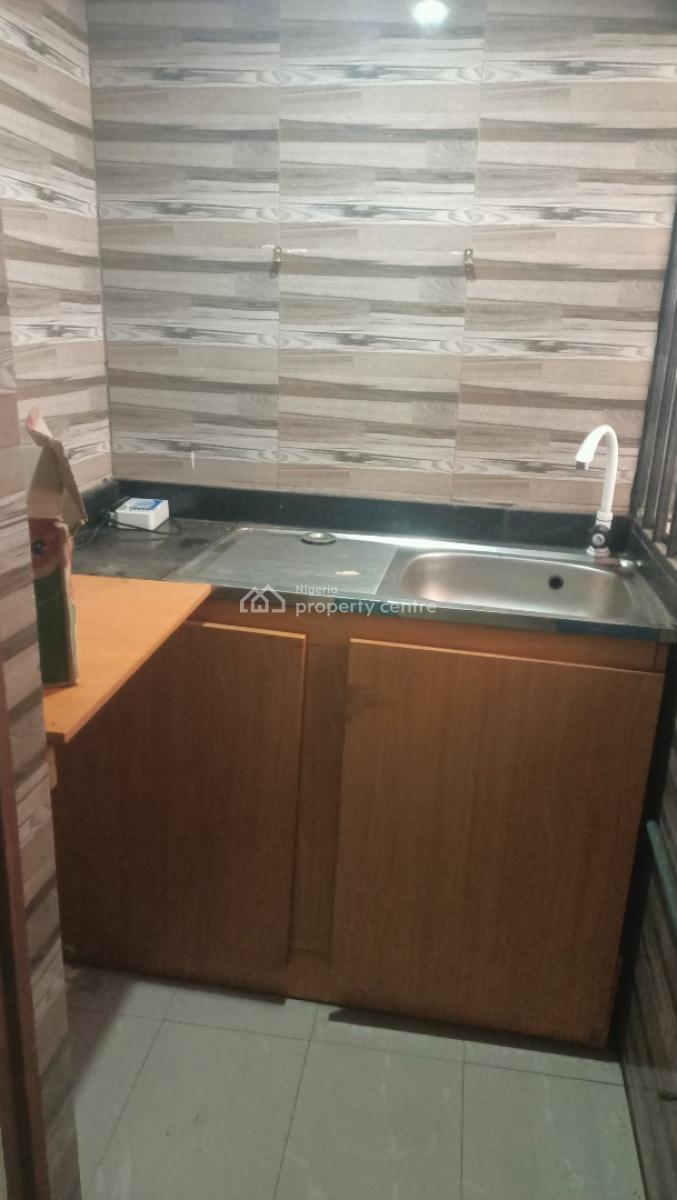 Mini Flat, Cmd Road, Gra Phase 2, Magodo, Lagos, Mini Flat (room and Parlour) for Rent