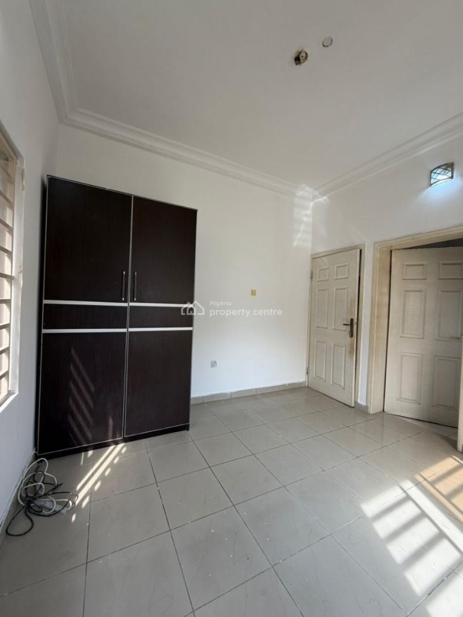 3 Bedroom, Off Admiralty, Lekki Phase 1, Lekki, Lagos, Flat / Apartment for Rent