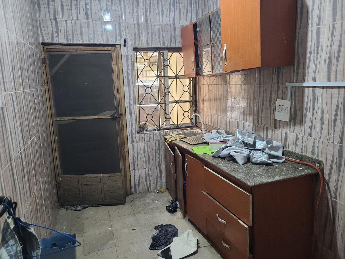 Unique Ground Floor 3 Bedroom Flat with Pop Ceiling, Sabo, Yaba, Lagos, Flat / Apartment for Rent