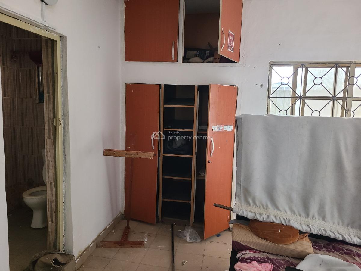 Unique Ground Floor 3 Bedroom Flat with Pop Ceiling, Sabo, Yaba, Lagos, Flat / Apartment for Rent