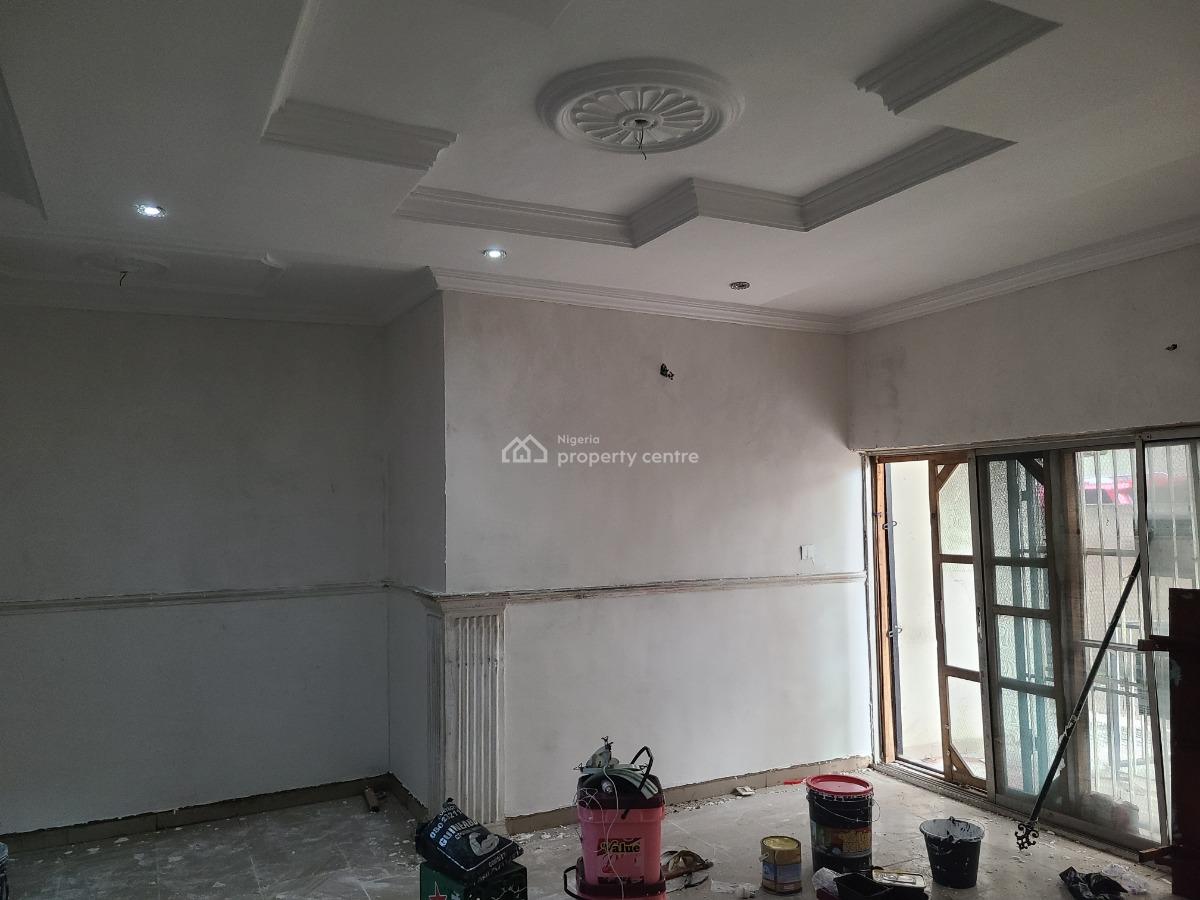 Unique Ground Floor 3 Bedroom Flat with Pop Ceiling, Sabo, Yaba, Lagos, Flat / Apartment for Rent