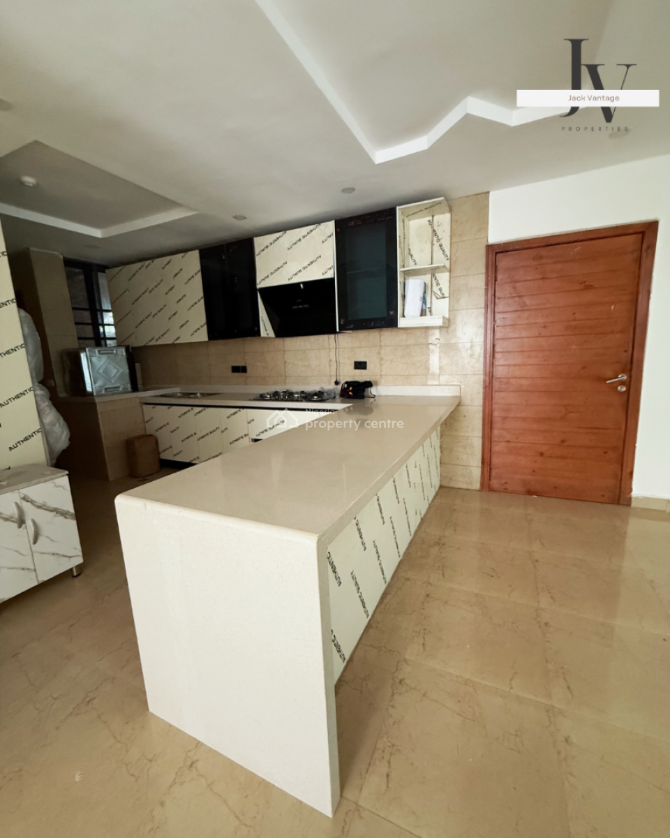 Heart of Victoria Island 3 Bedroom + Bq, Victoria Island (vi), Lagos, Flat / Apartment for Rent