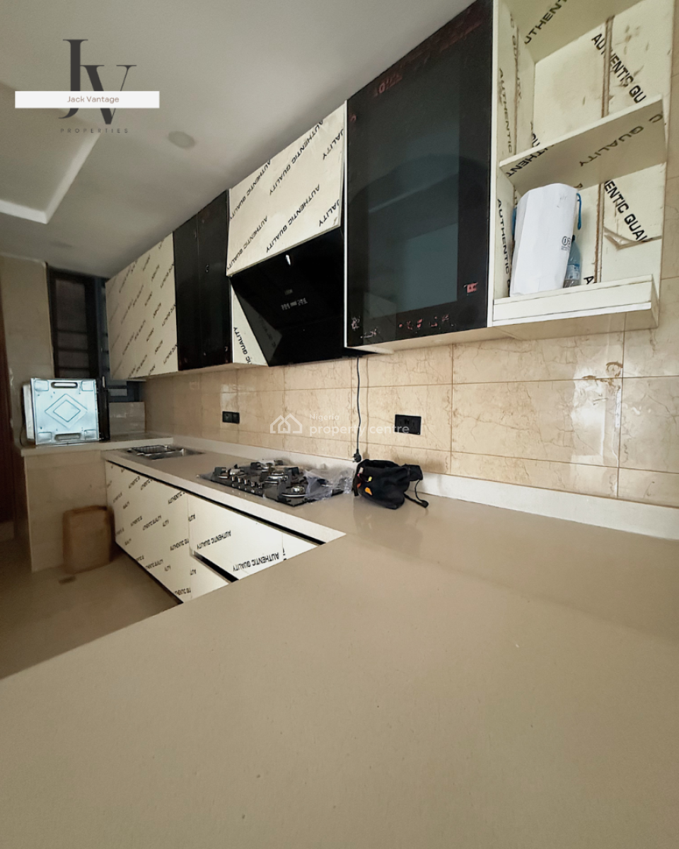 Heart of Victoria Island 3 Bedroom + Bq, Victoria Island (vi), Lagos, Flat / Apartment for Rent