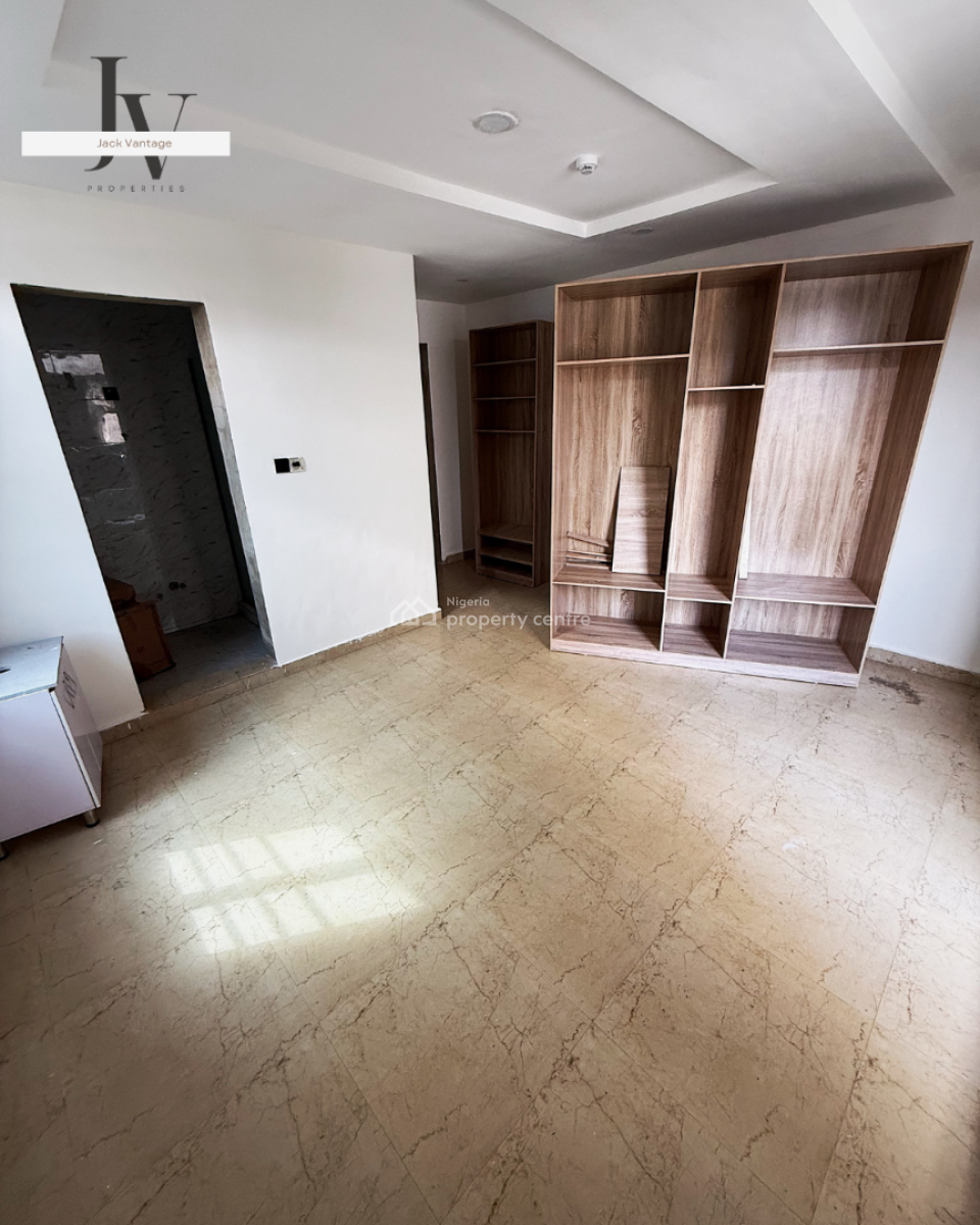 Heart of Victoria Island 3 Bedroom + Bq, Victoria Island (vi), Lagos, Flat / Apartment for Rent