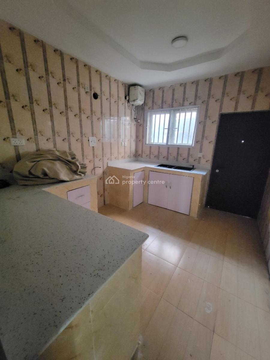 Standard and Spacious 3-bedroom Terrace Duplex, Osapa London, Lekki, Lagos, Terraced Duplex for Rent