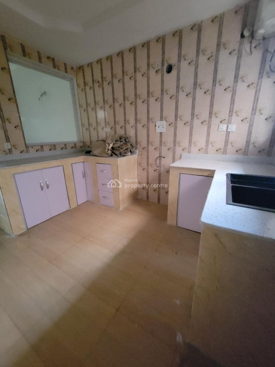 Standard and Spacious 3-bedroom Terrace Duplex, Osapa London, Lekki, Lagos, Terraced Duplex for Rent